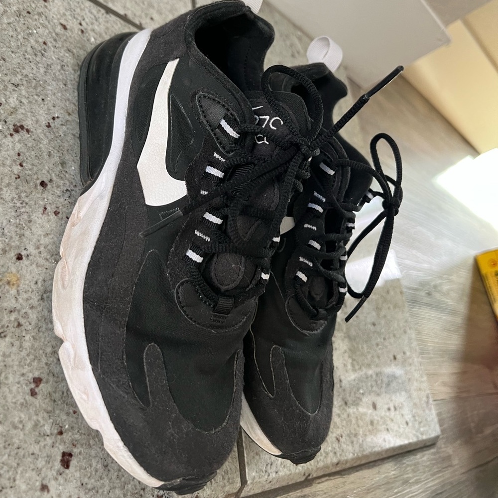 Nike shoes